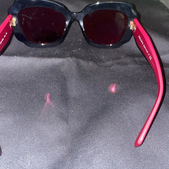 Prada sunglasses ?️ black & purple like new with Prada case main image 4